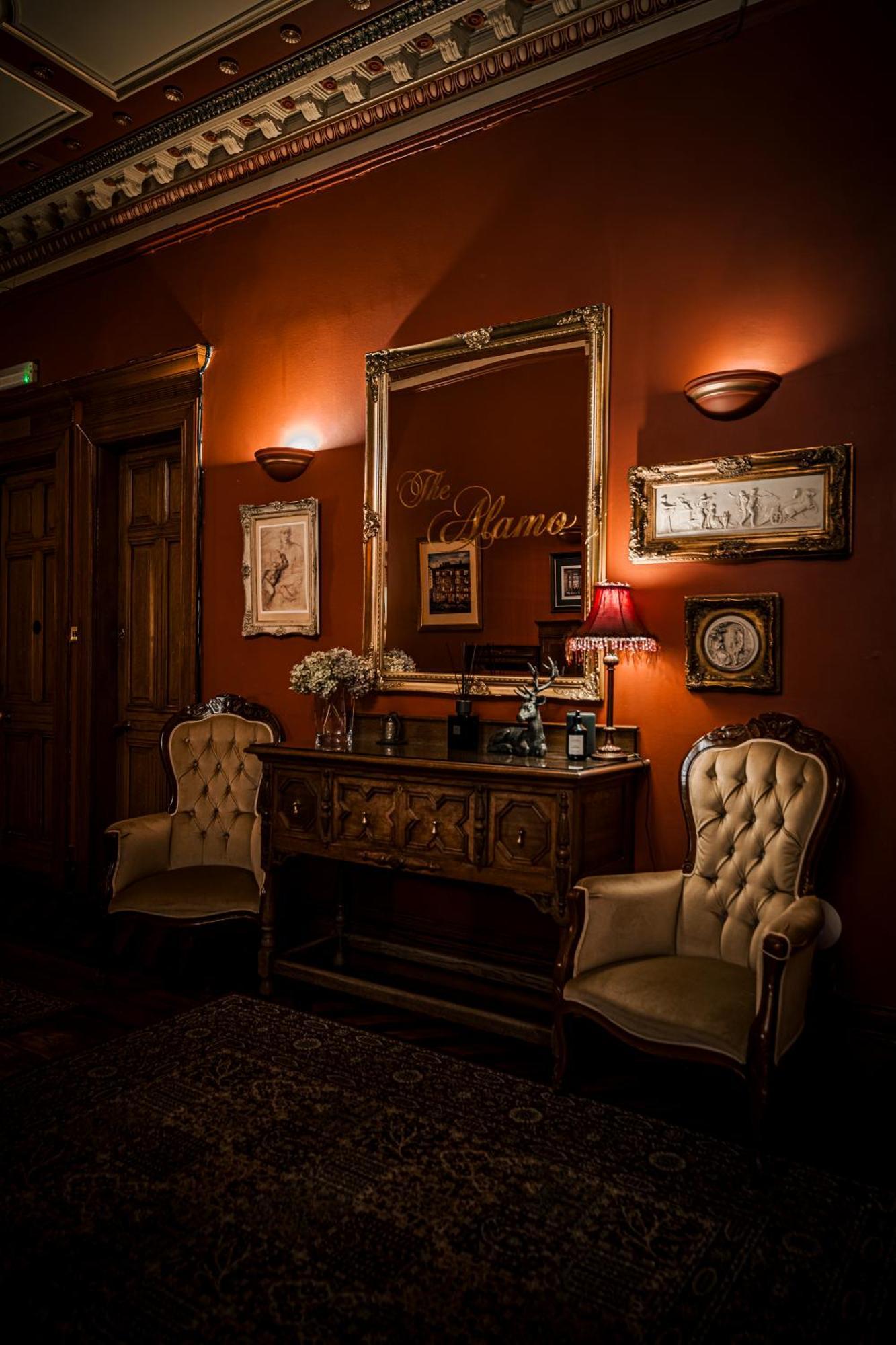 The Alamo Guest House Glasgow Buitenkant foto